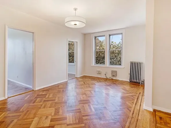 218 Avenue T image 1 of 7