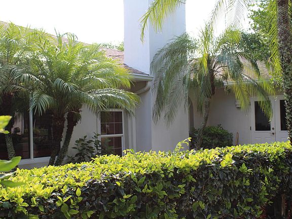 4th image of 2619 E Spruce Creek Blvd
