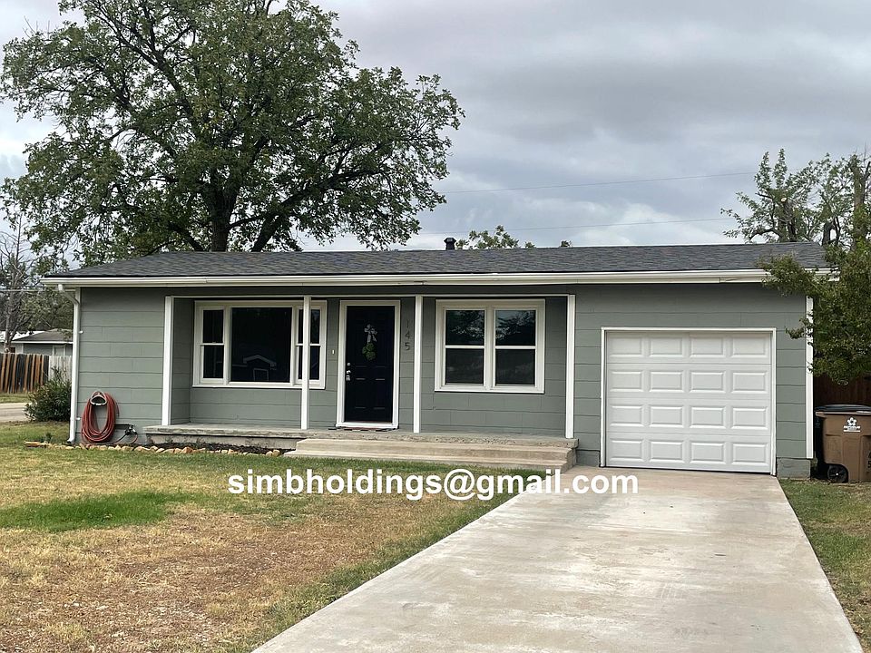 Single car garage and adorable covered front porch!