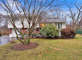 166 N Middletown Rd, Nanuet, NY 10954