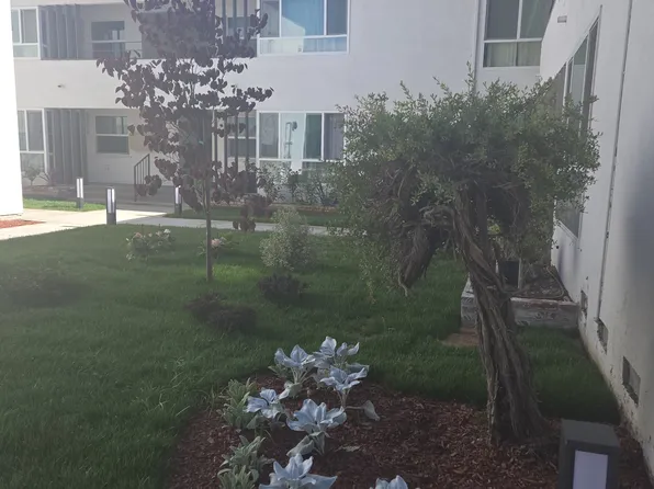 5700 Clemson St, Los Angeles, CA 90016