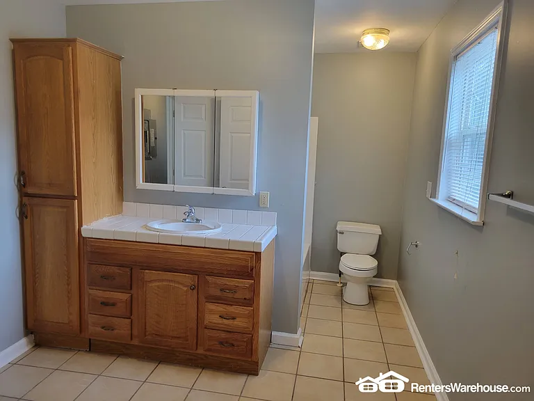 3446 Lee St — Photo 31