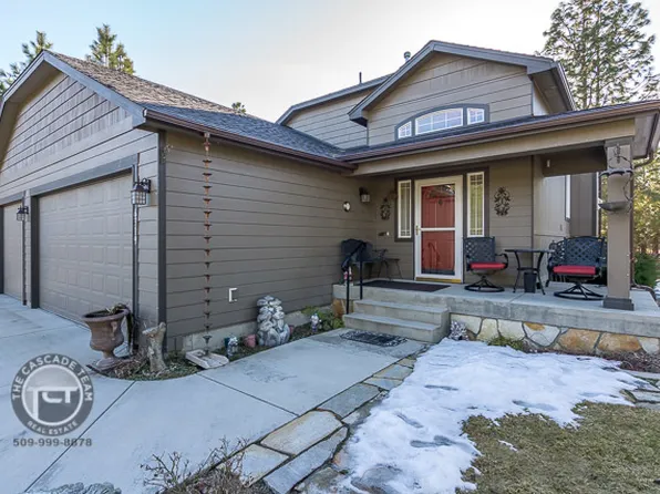 6319 Jenna Dr, Nine Mile Falls, WA 99026