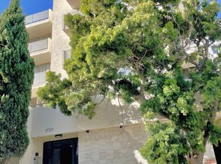17311 Castellammare Dr #2D, Pacific Palisades, CA 90272