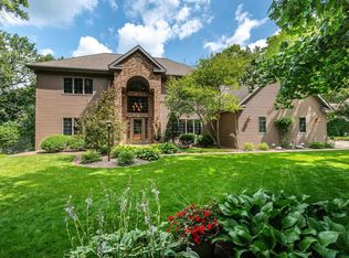 2012 Timber Lake Rd, Fitchburg, WI 53575