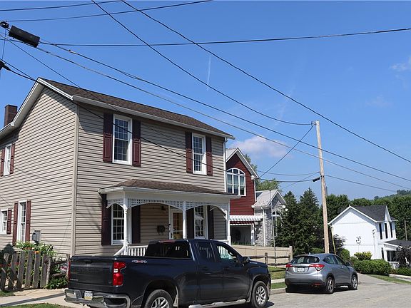 2nd image of 311 W Church St