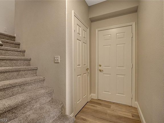 4th image of 1601 Cardinal Bluff Dr Unit 204