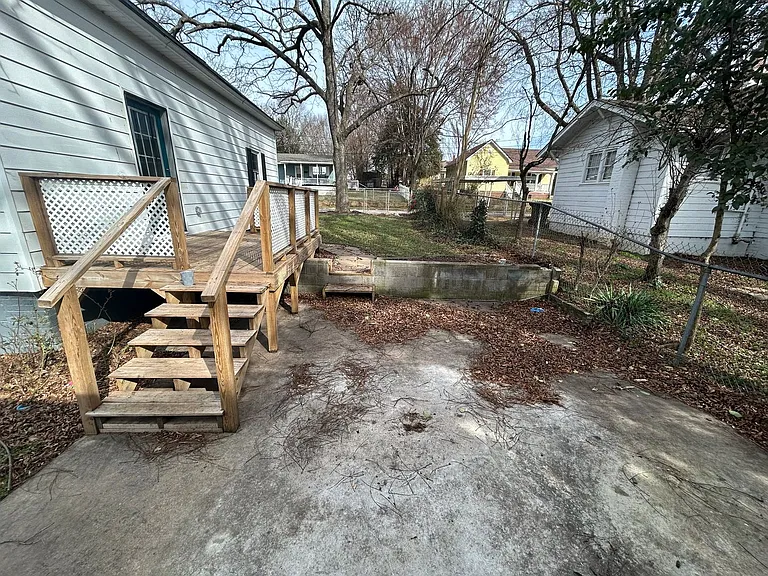 306 Walnut St — Photo 23