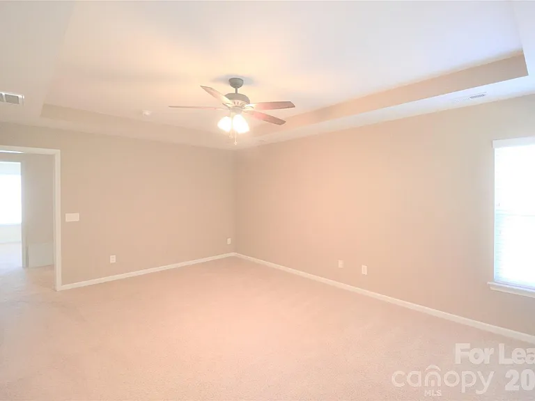 16512 Kettlewell Ln — Photo 27