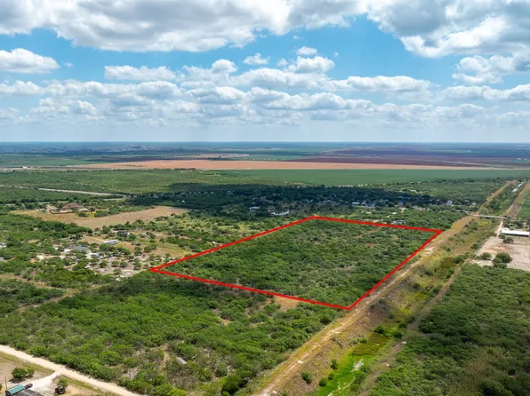 1315 Antonia Ave, Sinton, TX 78387