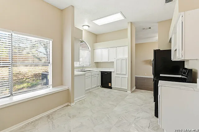 4102 Mystic Sunrise Dr — Photo 12