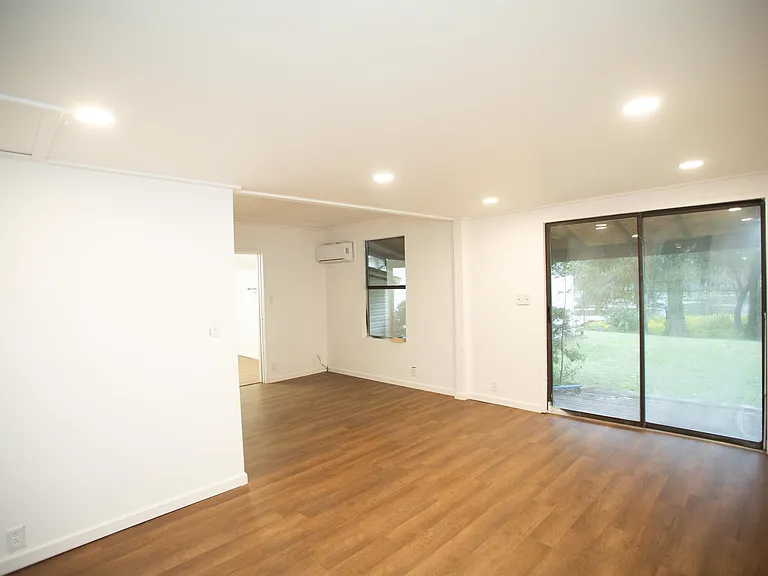 13118 Old River Dr — Photo 14