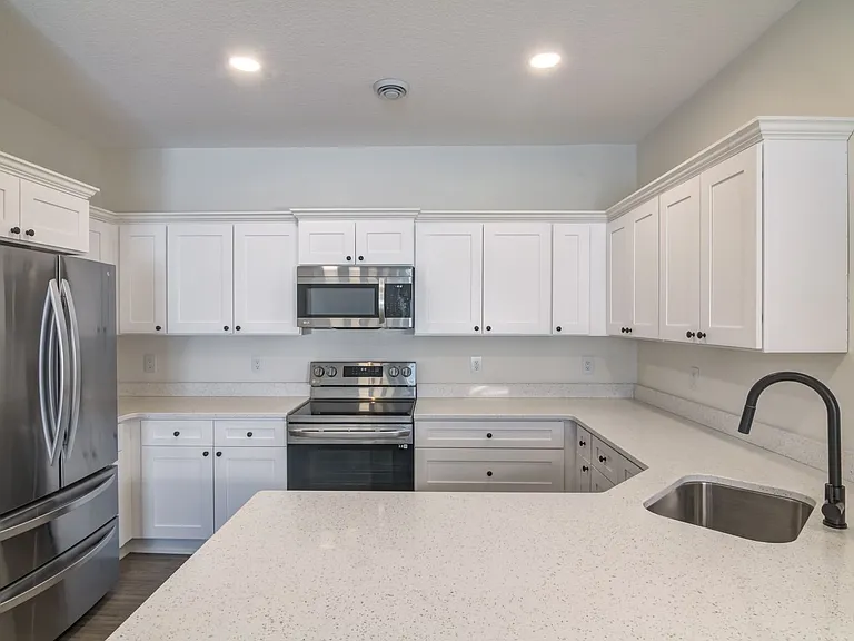 Dawes Place Townhomes — Photo 105