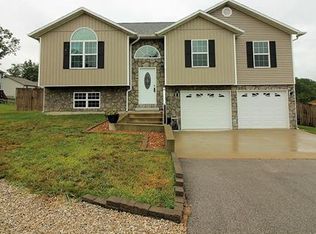 16057 Haidyn Rd, Saint Robert, MO 65584