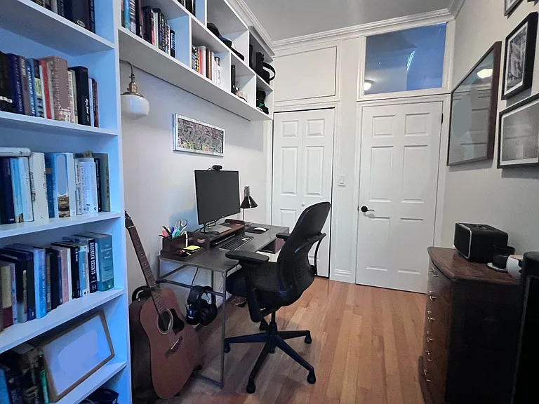 579 Bergen St #1 — Photo 15