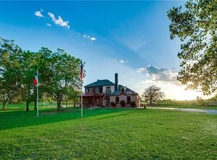 13831 Alexander Rd, Pilot Point, TX 76258