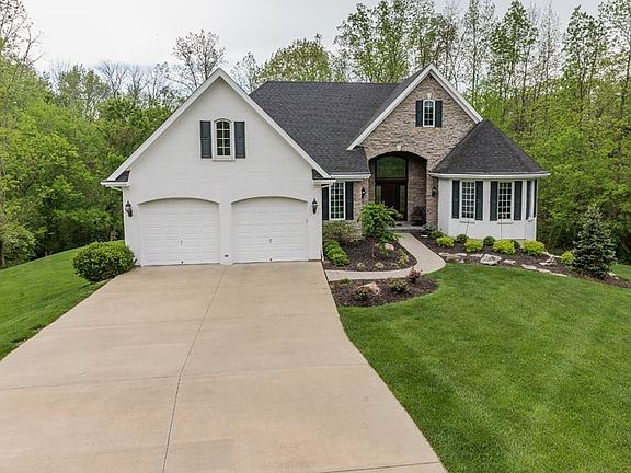 3rd image of 10645 Killarney Dr