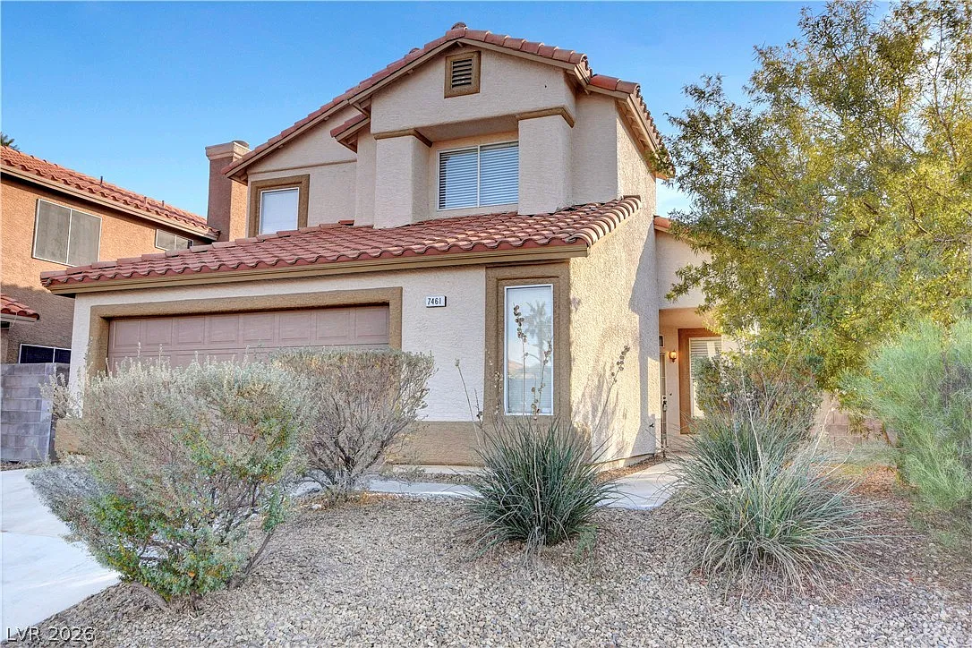 3 bed, 2.5 bath, 1684 sqft, $2,000 — Photo 3
