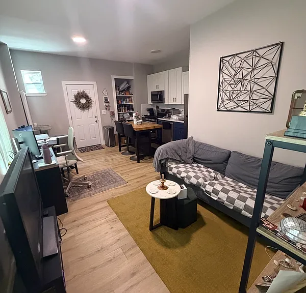 4948 Walnut St #1 — Photo 7