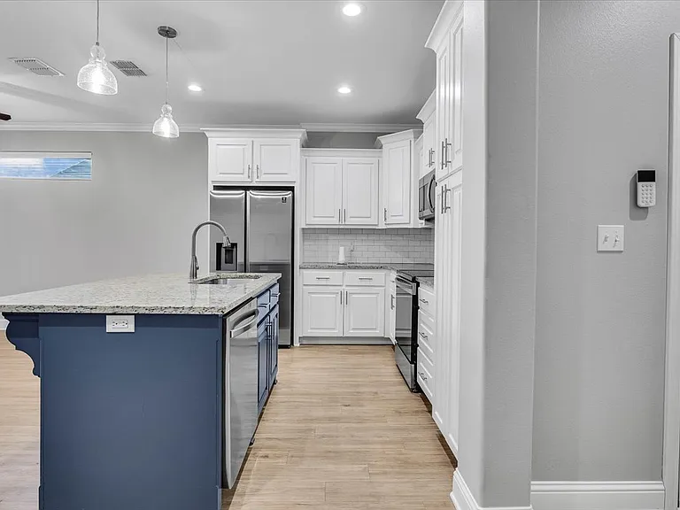 10670-10662 Washita Dr #10670 — Photo 5