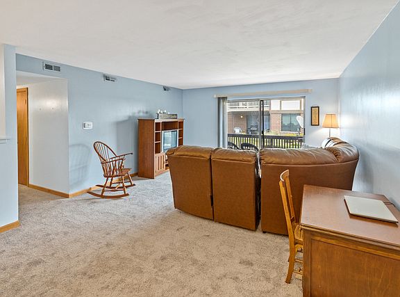 3rd image of 6700 181st St #1501