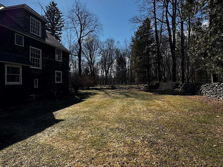 3 Ice House Rd — Photo 2