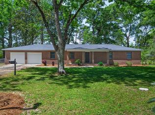 5764 Magnolia Rd, Theodore, AL 36582
