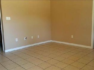 7641 County Road 2193 APT 23, Whitehouse, TX 75791