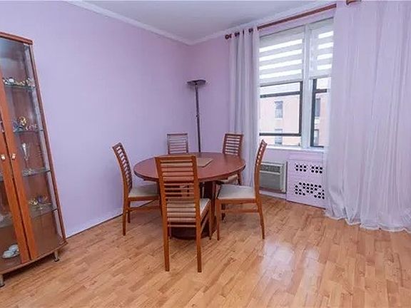 2nd image of 1213 Avenue F