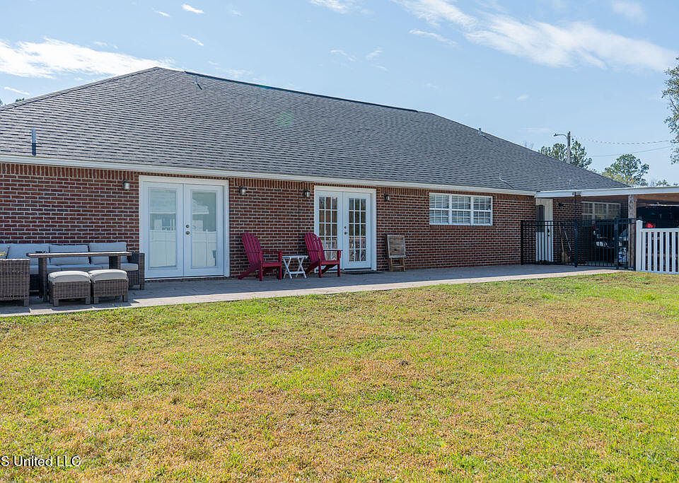 7079 Menge Ave, Pass Christian, MS 39571 MLS 4033335 Zillow