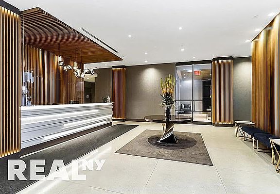 2nd image of 53 Park Pl APT 3B