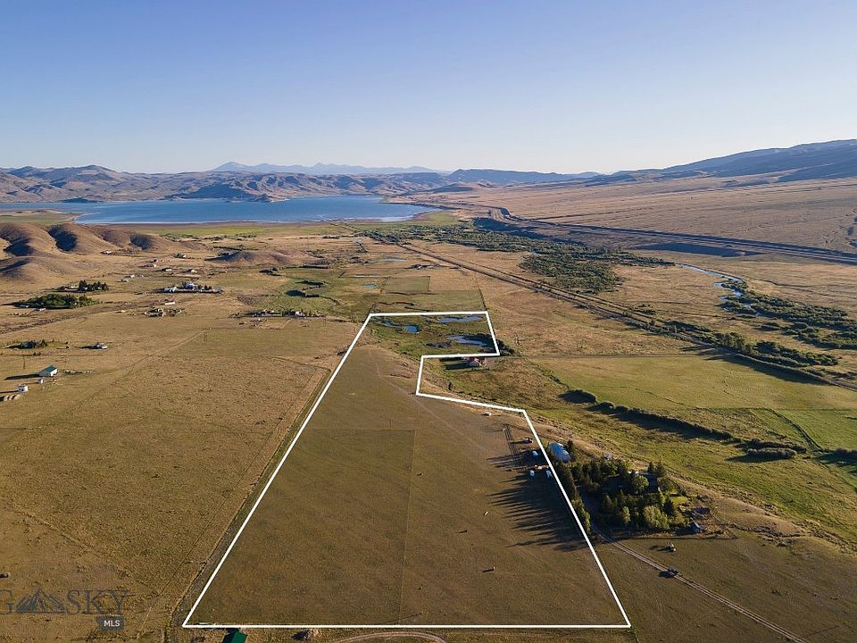 1st image of Jensen Ln