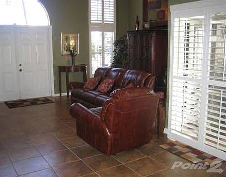 5 Living Room