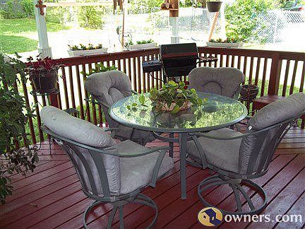 12 x 16 COVERED DECK