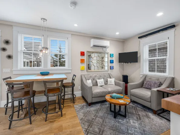 9A Conwell Street #4, Provincetown, MA 02657
