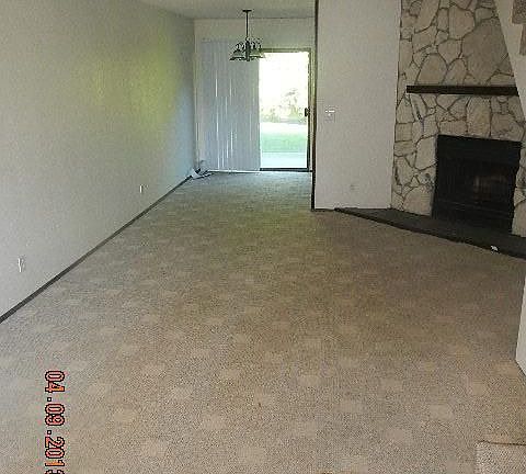 2nd image of 2120 Duportail St