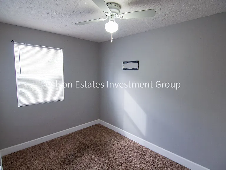 213 Midland Ave #MAIN — Photo 9