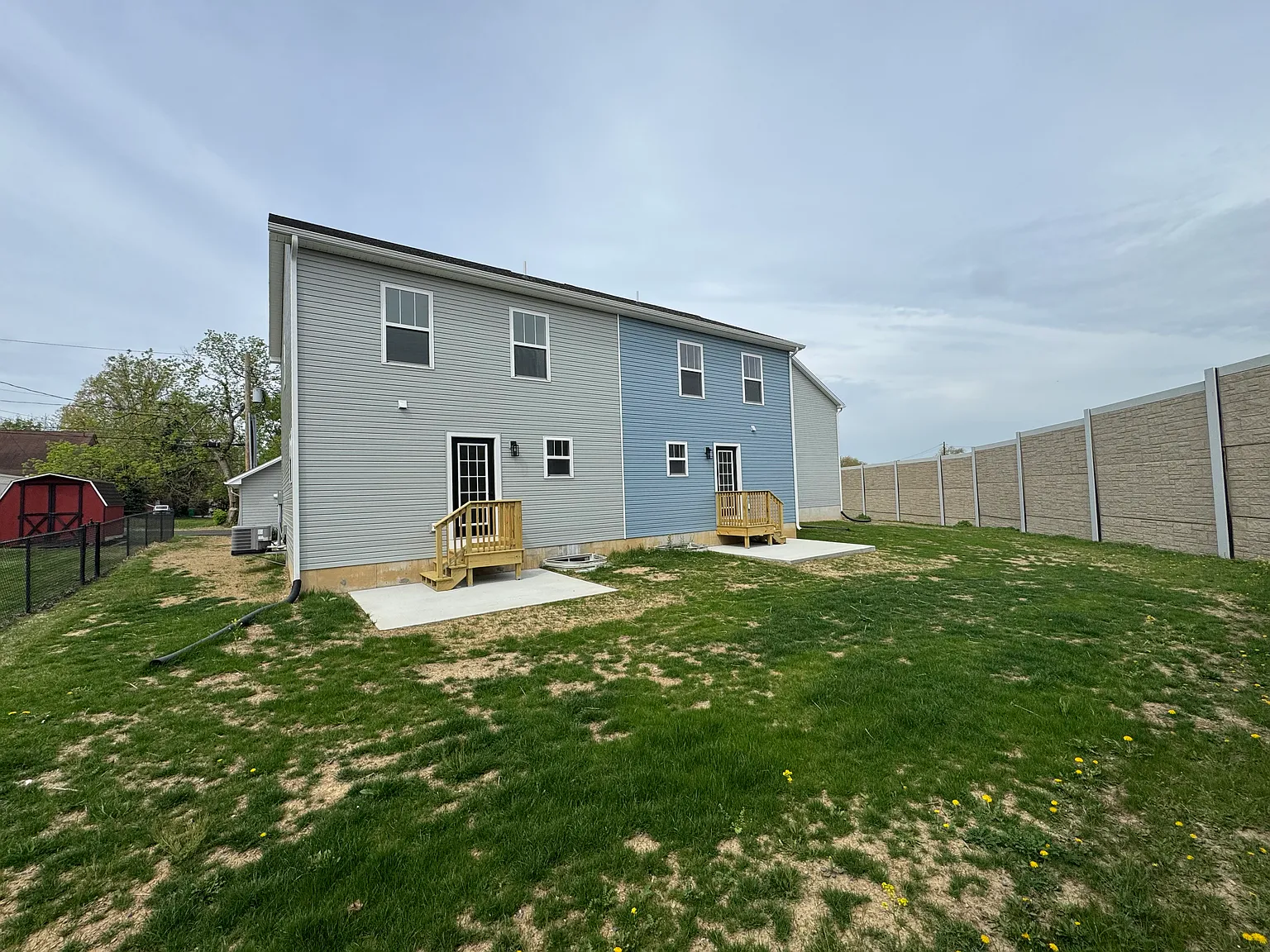 3 bed, 1.5 bath, 1275 sqft, $1,925 — Photo 2