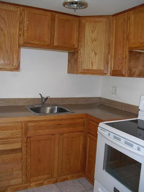 1 bed, 1.0 bath, 750 sqft, $1,700 — Photo 3