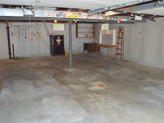 2nd image of 2324 N 68th Pl