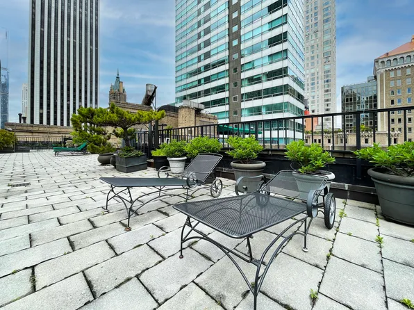 480 Park Avenue 15D image 18 of 18