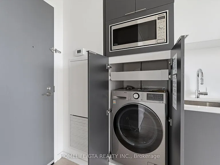 170 Bayview Ave #612 — Photo 16