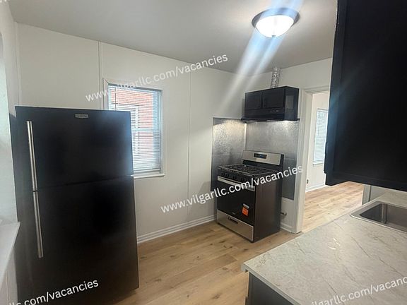 3rd image of 3449 Johnson St