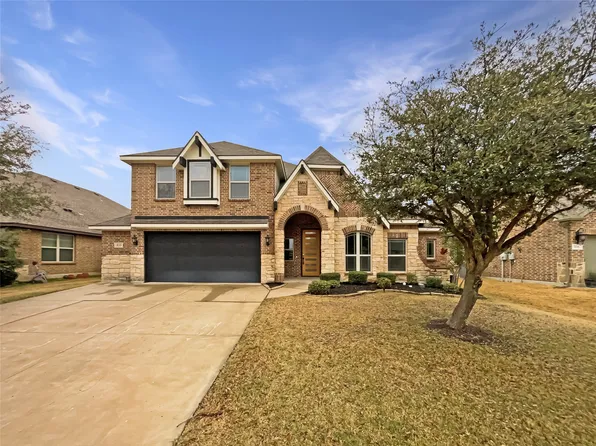 835 Silverthorne Dr, Burleson, TX 76028