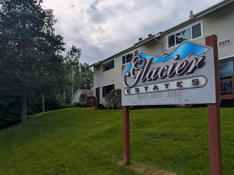 2224 Glacier St #301 — Photo 24