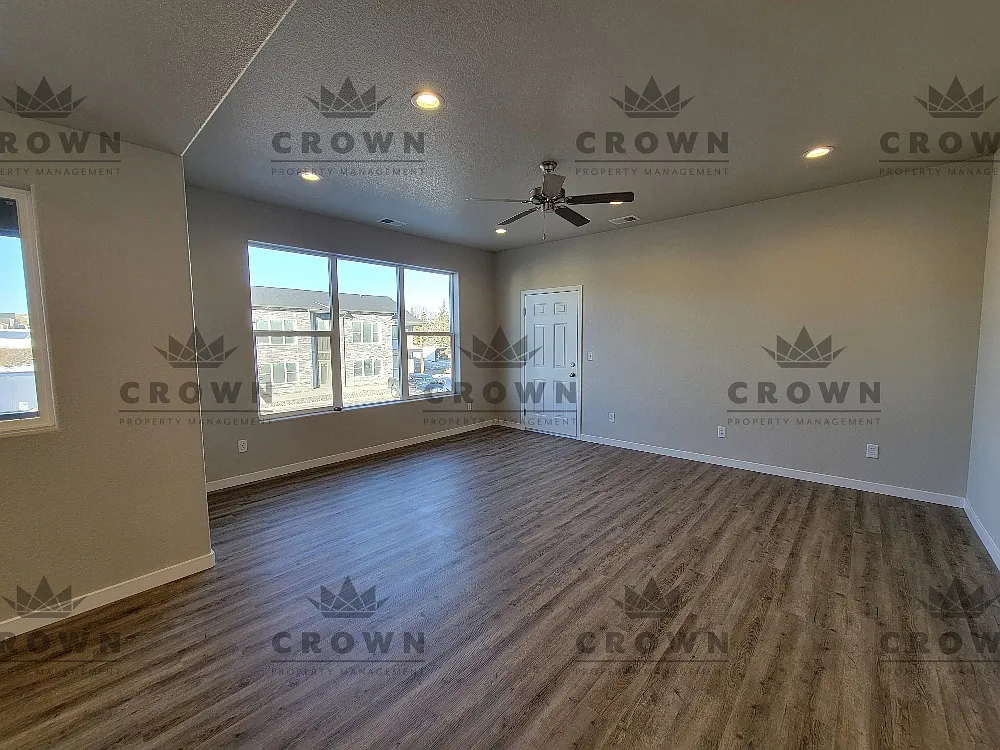 2 bed, 1150 sqft, $1,595 — Photo 3
