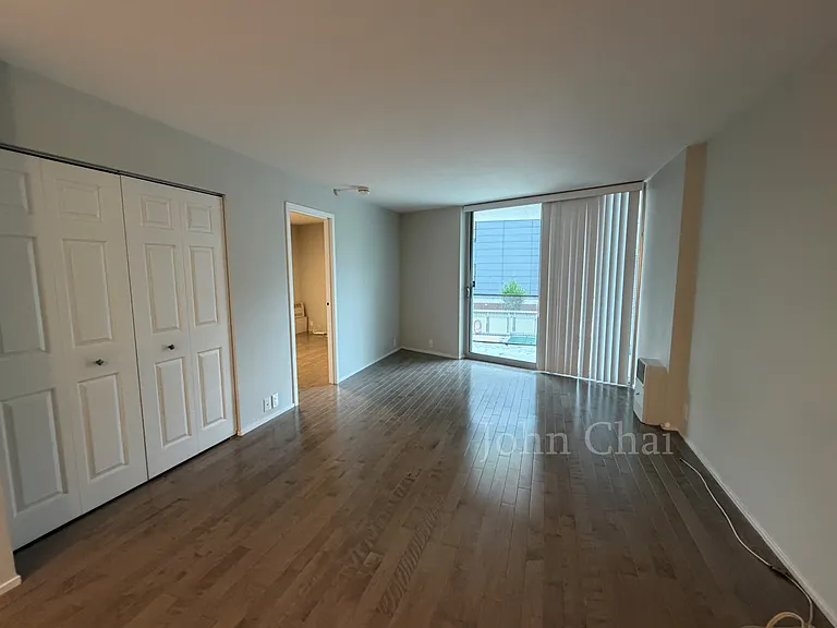 19 Winchester St #308 — Photo 3