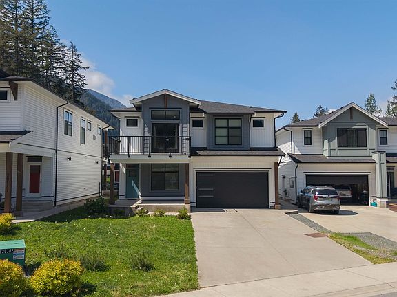 2nd image of 20157 Beacon Rd