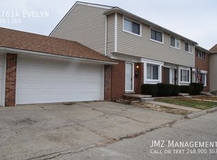 27614 Evelyn Ave, Warren, MI 48093