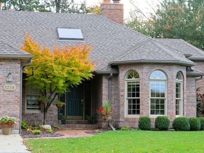 1230 Pembrooke Dr, Warrensburg, MO, 64093